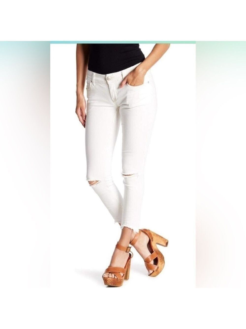 Free People Classic Mid Rise Distressed
Cropped Raw Hem White Jeans Size 29